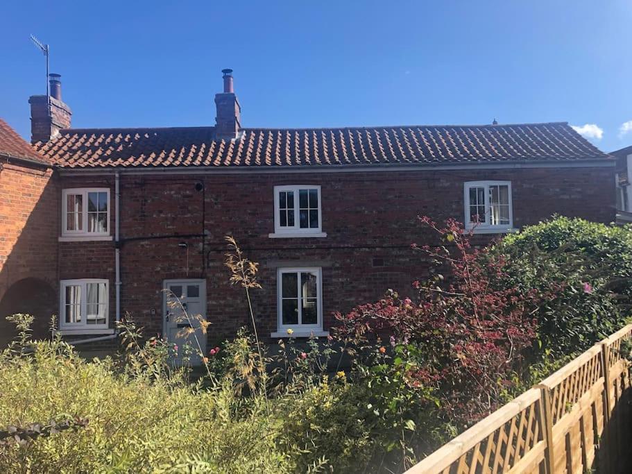 Large Cottage, Beach, Pubs Shops, Netflix, Bbq, Dog Friendly Hunmanby Exterior foto